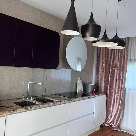 Kohinoor Legacy Villa Tirana