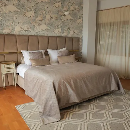 Kohinoor Legacy Villa Tirana