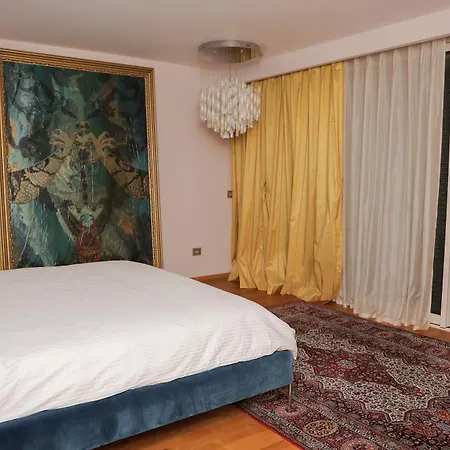 Kohinoor Legacy Tirana